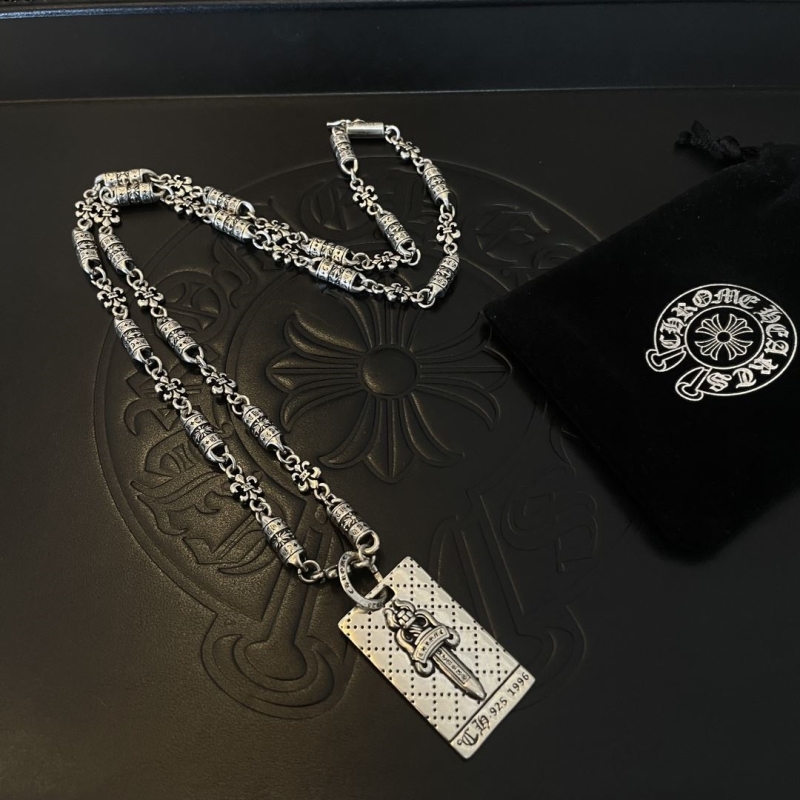Ch**me He**ts necklaces